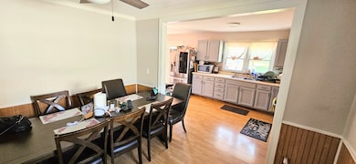 1035 Talma St, Aurora, IL 60505 - photo 3