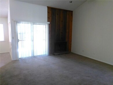 Opposite view of live-in room shows pati