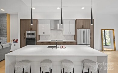 2712 N Davidson St, Charlotte, NC 28205 - photo 3