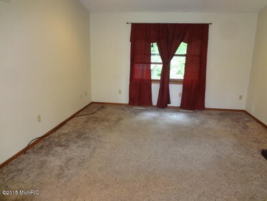 20171 Bulhand St, Cassopolis, MI 49031 - photo 4