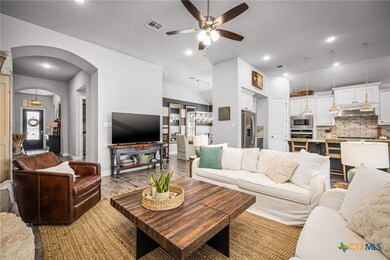 1387 Village Inn, New Braunfels, TX 78132 - photo 4