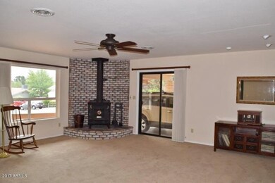 Living Room (2)