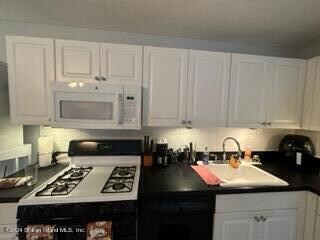 33 Daniella Ct, Staten Island, NY 10314 - photo 4