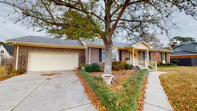 203 Cambridge Ct, Jacksonville, NC 28546 - photo 2