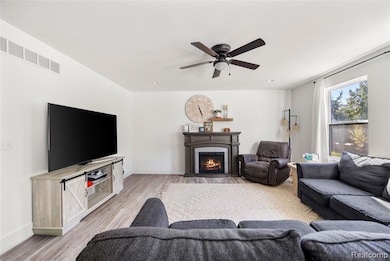 32202 Bradford St, New Haven, MI 48048 - photo 5