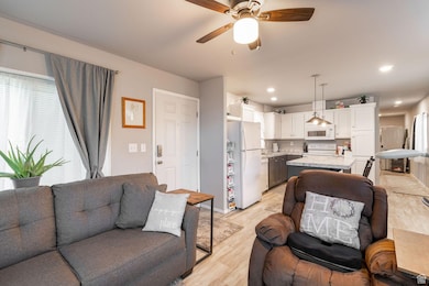 1150 W Red Hills Pkwy unit 57, Washington, UT 84780 - photo 3