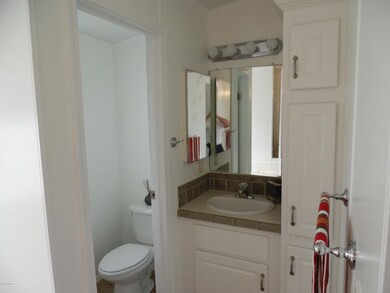 822 Oleander Cir, Sebastian, FL 32976 - photo 5