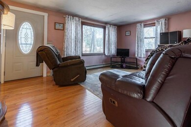 17 Lita Ln, Newmarket, NH 03857 - photo 6