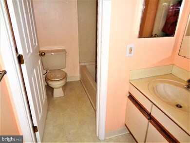 4201 Claremont Ct unit 277, Wilmington, DE 19808 - photo 6