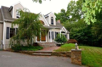 97 Highland St, Stoughton, MA 02072 - photo 2