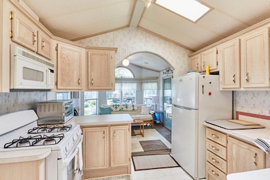 1 Robinson Way, #B48, Kennebunk