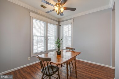 46612 Drysdale Terrace unit 200, Sterling, VA 20165 - photo 6