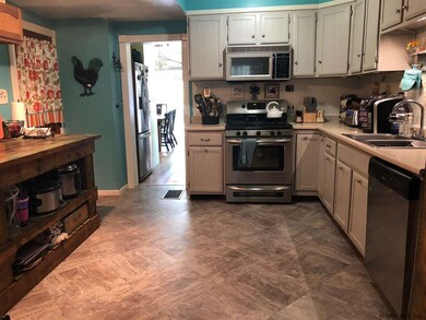 40 Heath St, Corinth, NY 12822 - photo 6