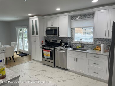 104 Pear St unit Summer, Oakhurst, NJ 07755 - photo 6