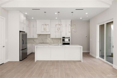 1704 S Queen St, Edinburg, TX 78539 - photo 5