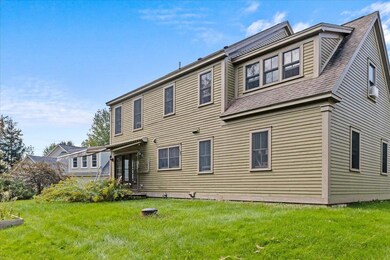 274 Thomas Ln, Stowe, VT 05672 - photo 4