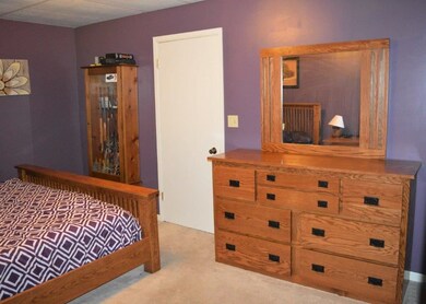 341 W 11th Ave, Oshkosh, WI 54902 - photo 6