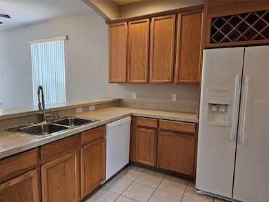 14442 Huntcliff Park Way, Orlando, FL 32824 - photo 5