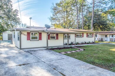 6742 Harlow Blvd, Jacksonville, FL 32210 - photo 4