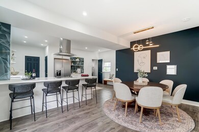 554 Kelton Ave, Columbus, OH 43205 - photo 4