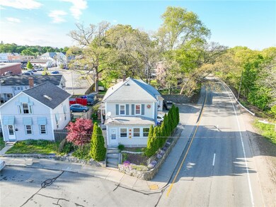 16 Grove St, West Warwick, RI 02893 - photo 4