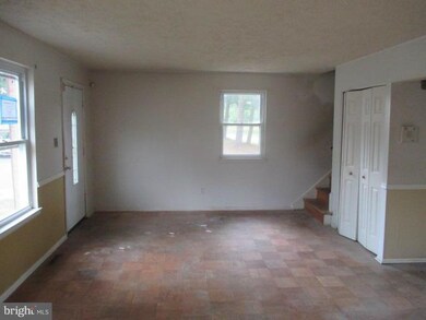 1488 Harford Square Dr, Edgewood, MD 21040 - photo 4