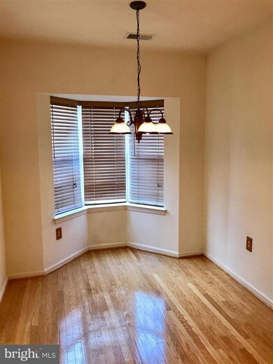 2469 Medford Ct unit 21C, Crofton, MD 21114 - photo 3