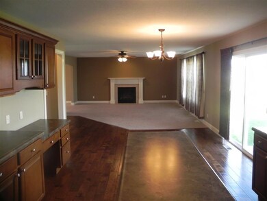 11703 N Dunmore, Dunlap, IL 61525 - photo 7