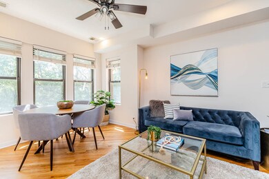 4814 N Hoyne Ave unit 3, Chicago, IL 60625 - photo 3