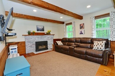 69 Walnut St, Upton, MA 01568 - photo 6