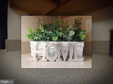 5940 Rowanberry Dr, Elkridge, MD 21075 - photo 7