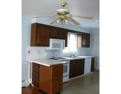 124 Milbank Ave, Greenwich, CT 06830 - photo 3