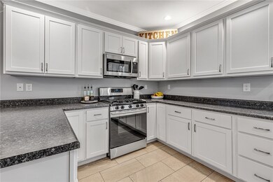 649 Penn Ave, Midland, PA 15059 - photo 5