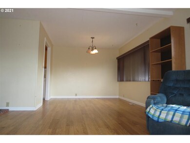 50573 Highway 402, Monument, OR 97864 - photo 5