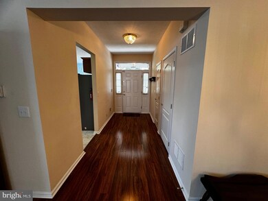 35 Mayfaire Cir, Westampton, NJ 08060 - photo 5