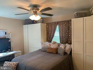 223 Southerland Dr, New Castle, DE 19720 - photo 5