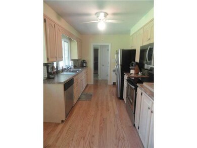 40 Houtman Ave, Cumberland, RI 02864 - photo 5