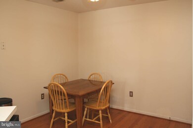 8320 Green Heron Way unit 51, Lorton, VA 22079 - photo 5