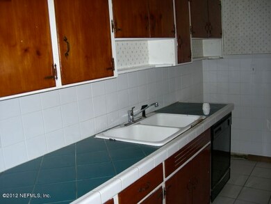 5014 Chadroe Rd, Jacksonville, FL 32210 - photo 5