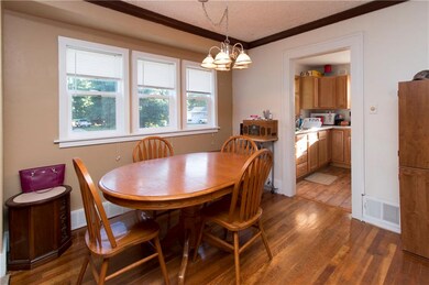 6108 SW 13th Place, Des Moines, IA 50315 - photo 5