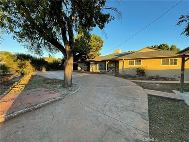 14810 Tyler St, Sylmar, CA 91342 - photo 2