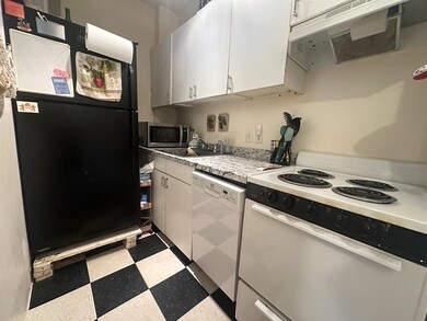 54 Saint Stephen St unit 3, Boston, MA 02115 - photo 3