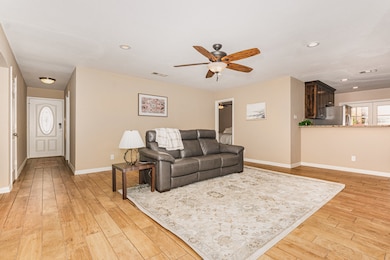 2704 Shady Grove Dr, Bedford, TX 76021 - photo 3