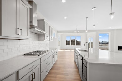 Bright and airy, thanks to abundant sunlight streaming in from the adjoining morning room!