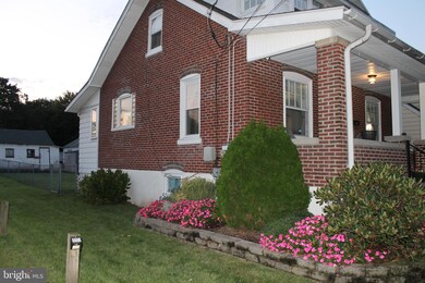 32 S 12th St, Quakertown, PA 18951 - photo 4