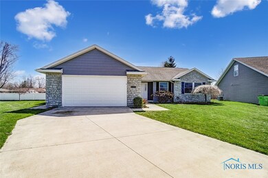 1311 Leiser Ave, Findlay, OH 45840 - photo 2