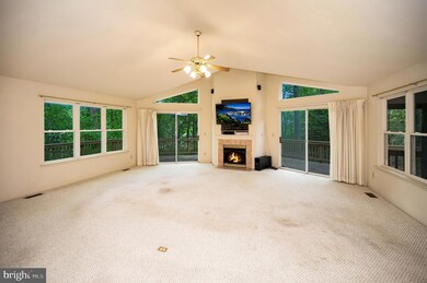 1203 Confederate Dr, Locust Grove, VA 22508 - photo 4