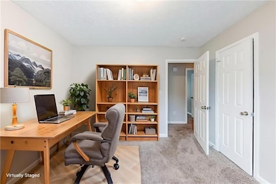 2123 Lown Farm Ln, Lithonia, GA 30058 - photo 4