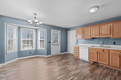 Dine-In Kitchen