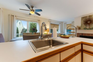 10 Yorke Ridge Way, York